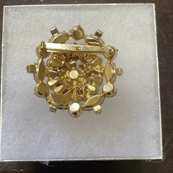 Vintage Brooch - Picture 2 of 2
